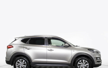 Hyundai Tucson III, 2019 год, 1 995 000 рублей, 4 фотография