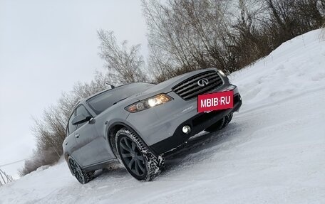 Infiniti FX I, 2005 год, 750 000 рублей, 2 фотография