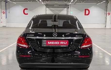 Mercedes-Benz E-Класс, 2017 год, 3 199 000 рублей, 6 фотография