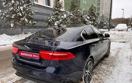 Jaguar XE I рестайлинг, 2016 год, 1 880 000 рублей, 6 фотография