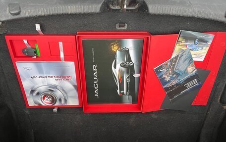 Jaguar XE I рестайлинг, 2016 год, 1 880 000 рублей, 9 фотография