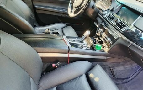 BMW 7 серия, 2009 год, 1 300 000 рублей, 14 фотография