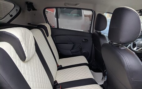 Renault Sandero II рестайлинг, 2022 год, 1 450 000 рублей, 6 фотография