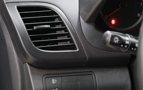 Hyundai Solaris II рестайлинг, 2012 год, 1 039 000 рублей, 10 фотография