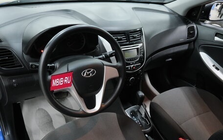 Hyundai Solaris II рестайлинг, 2012 год, 1 039 000 рублей, 11 фотография
