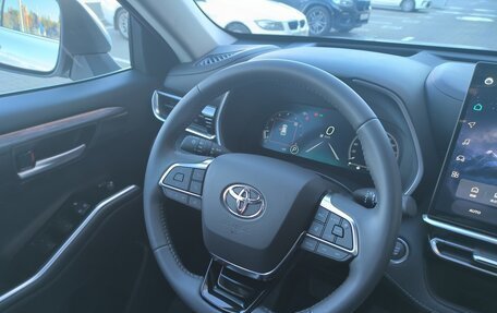 Toyota Highlander, 2025 год, 5 720 000 рублей, 13 фотография