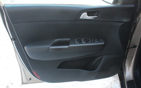 KIA Sportage IV рестайлинг, 2019 год, 1 897 000 рублей, 8 фотография