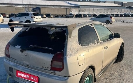 Mitsubishi Colt VI рестайлинг, 1996 год, 110 000 рублей, 1 фотография