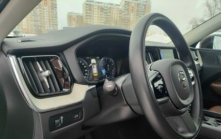 Volvo XC60 II, 2019 год, 4 600 000 рублей, 12 фотография
