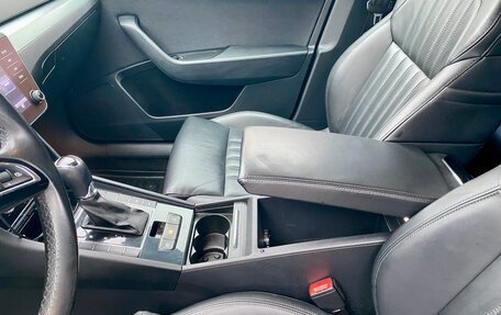 Skoda Superb III рестайлинг, 2019 год, 1 650 000 рублей, 16 фотография