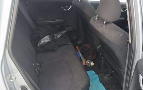 Honda Jazz II рестайлинг, 2011 год, 750 000 рублей, 6 фотография