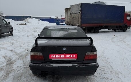 BMW 3 серия, 1994 год, 580 000 рублей, 6 фотография