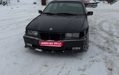 BMW 3 серия, 1994 год, 580 000 рублей, 2 фотография