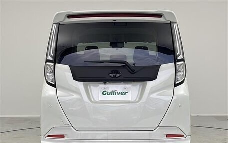 Toyota Roomy I, 2022 год, 1 010 000 рублей, 8 фотография