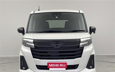 Toyota Roomy I, 2022 год, 1 010 000 рублей, 2 фотография