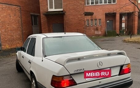 Mercedes-Benz W124, 1986 год, 500 000 рублей, 6 фотография