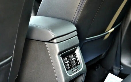 Toyota Urban Cruiser, 2025 год, 2 950 000 рублей, 13 фотография