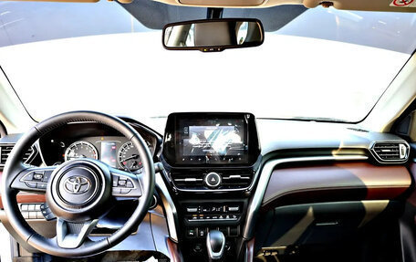 Toyota Urban Cruiser, 2025 год, 2 950 000 рублей, 11 фотография