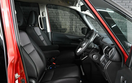 Nissan Serena IV, 2018 год, 2 220 000 рублей, 12 фотография