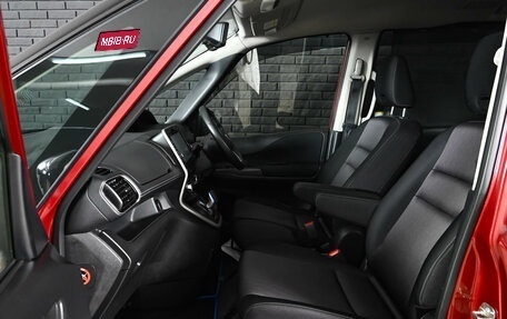 Nissan Serena IV, 2018 год, 2 220 000 рублей, 9 фотография