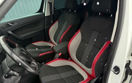 Skoda Yeti I рестайлинг, 2017 год, 1 340 000 рублей, 13 фотография