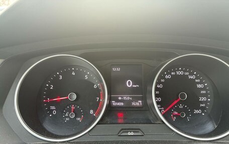 Volkswagen Tiguan II, 2018 год, 1 780 000 рублей, 2 фотография