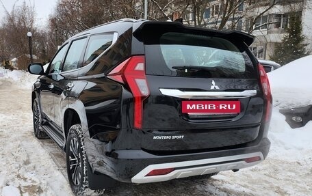 Mitsubishi Montero Sport, 2022 год, 4 900 000 рублей, 5 фотография