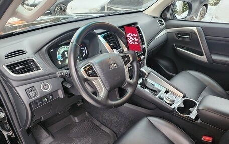 Mitsubishi Montero Sport, 2022 год, 4 900 000 рублей, 11 фотография