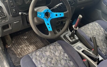 Mitsubishi Colt VI рестайлинг, 1996 год, 110 000 рублей, 6 фотография