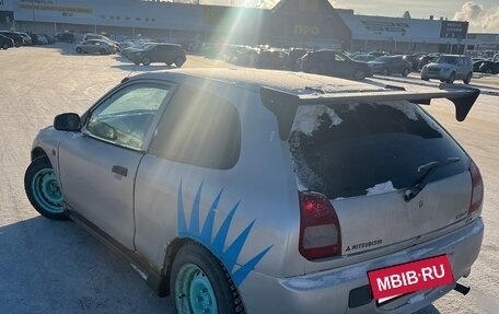 Mitsubishi Colt VI рестайлинг, 1996 год, 110 000 рублей, 2 фотография