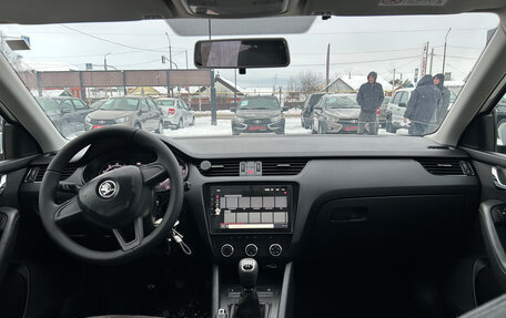 Skoda Octavia, 2018 год, 1 630 000 рублей, 2 фотография