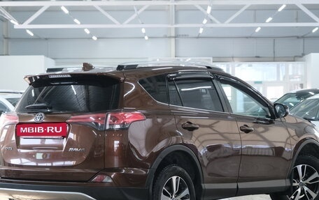 Toyota RAV4, 2018 год, 2 599 000 рублей, 7 фотография