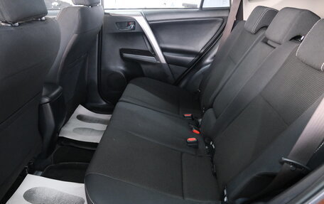 Toyota RAV4, 2018 год, 2 599 000 рублей, 22 фотография