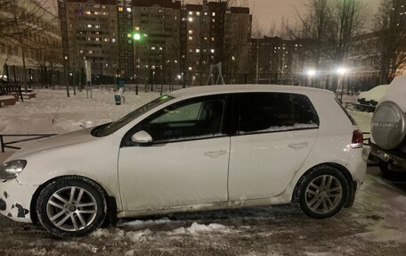 Volkswagen Golf VI, 2011 год, 610 000 рублей, 10 фотография