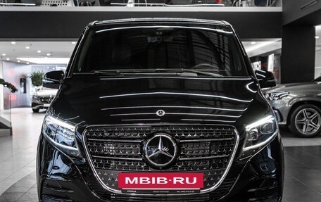 Mercedes-Benz V-Класс, 2024 год, 16 990 000 рублей, 4 фотография