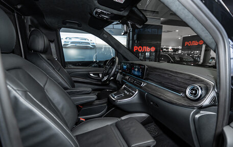 Mercedes-Benz V-Класс, 2024 год, 16 990 000 рублей, 23 фотография