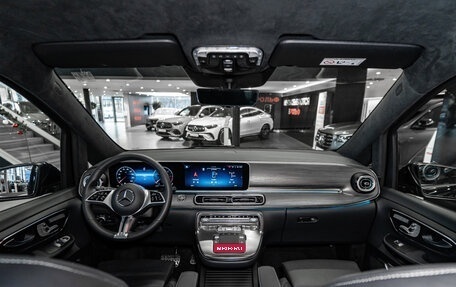 Mercedes-Benz V-Класс, 2024 год, 16 990 000 рублей, 15 фотография