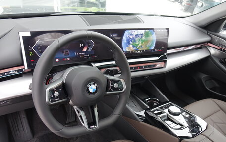 BMW 5 серия, 2025 год, 8 750 000 рублей, 9 фотография