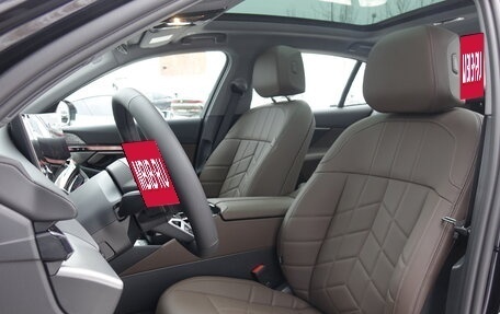 BMW 5 серия, 2025 год, 8 750 000 рублей, 10 фотография