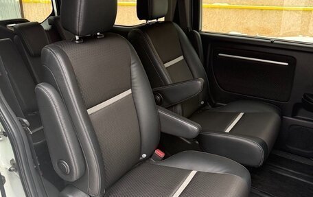 Honda Stepwgn IV, 2019 год, 2 350 000 рублей, 8 фотография