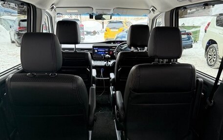 Honda Stepwgn IV, 2019 год, 2 350 000 рублей, 5 фотография