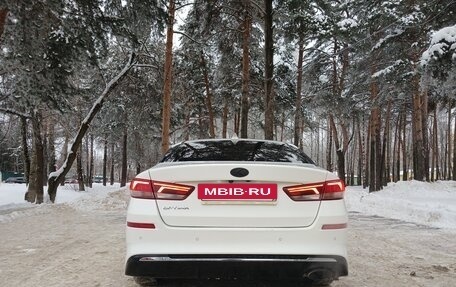 KIA Optima IV, 2019 год, 1 350 000 рублей, 7 фотография