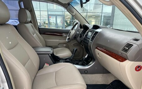 Toyota Land Cruiser Prado 120 рестайлинг, 2004 год, 1 850 000 рублей, 7 фотография