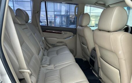 Toyota Land Cruiser Prado 120 рестайлинг, 2004 год, 1 850 000 рублей, 8 фотография