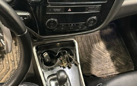 Mitsubishi Outlander III рестайлинг 3, 2019 год, 2 499 777 рублей, 5 фотография