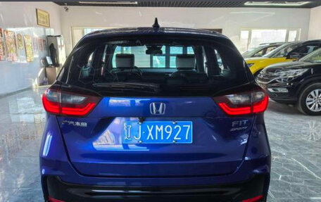 Honda Fit, 2023 год, 1 850 000 рублей, 5 фотография