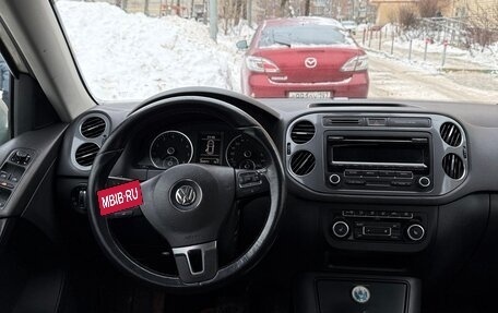 Volkswagen Tiguan I, 2011 год, 990 000 рублей, 11 фотография