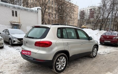 Volkswagen Tiguan I, 2011 год, 990 000 рублей, 5 фотография