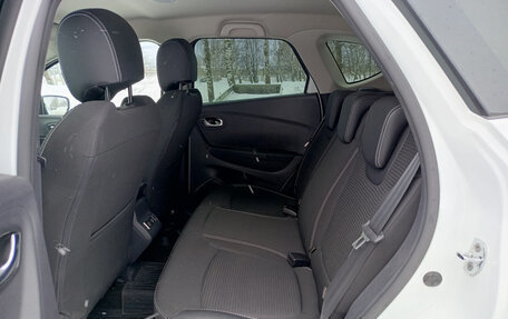 Renault Kaptur I рестайлинг, 2021 год, 1 800 000 рублей, 15 фотография