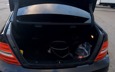 Mercedes-Benz C-Класс, 2011 год, 1 950 000 рублей, 7 фотография